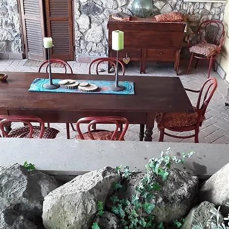 Vigna Rosa Bed & Breakfast 4*